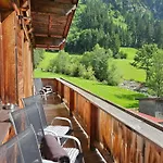 Wandegg Im Bergsteigerdorf Ginzling *
